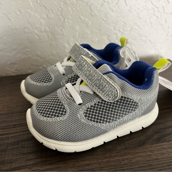 TWO (2) Baby Toddler Shoes - Camo Grey - Size 4 - Carters Brand New - Picture 3 of 10